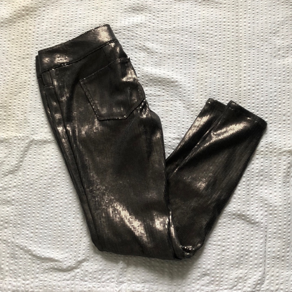 The Limited gray sequin jean leggings size 4 NWOT!